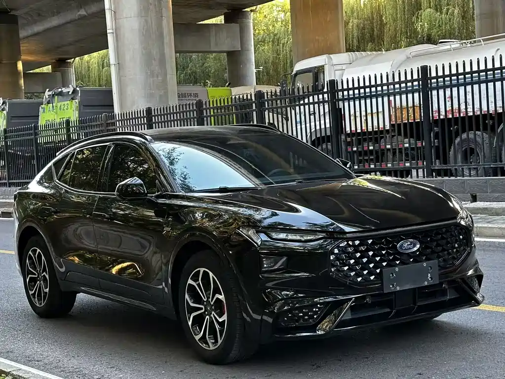 Ford Evos — миниатюра 7
