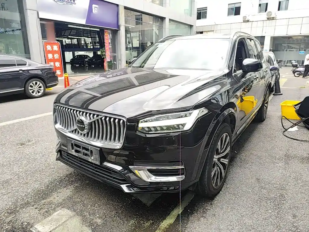 Volvo XC90 — миниатюра 2