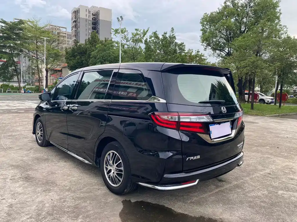 Honda Odyssey — миниатюра 5