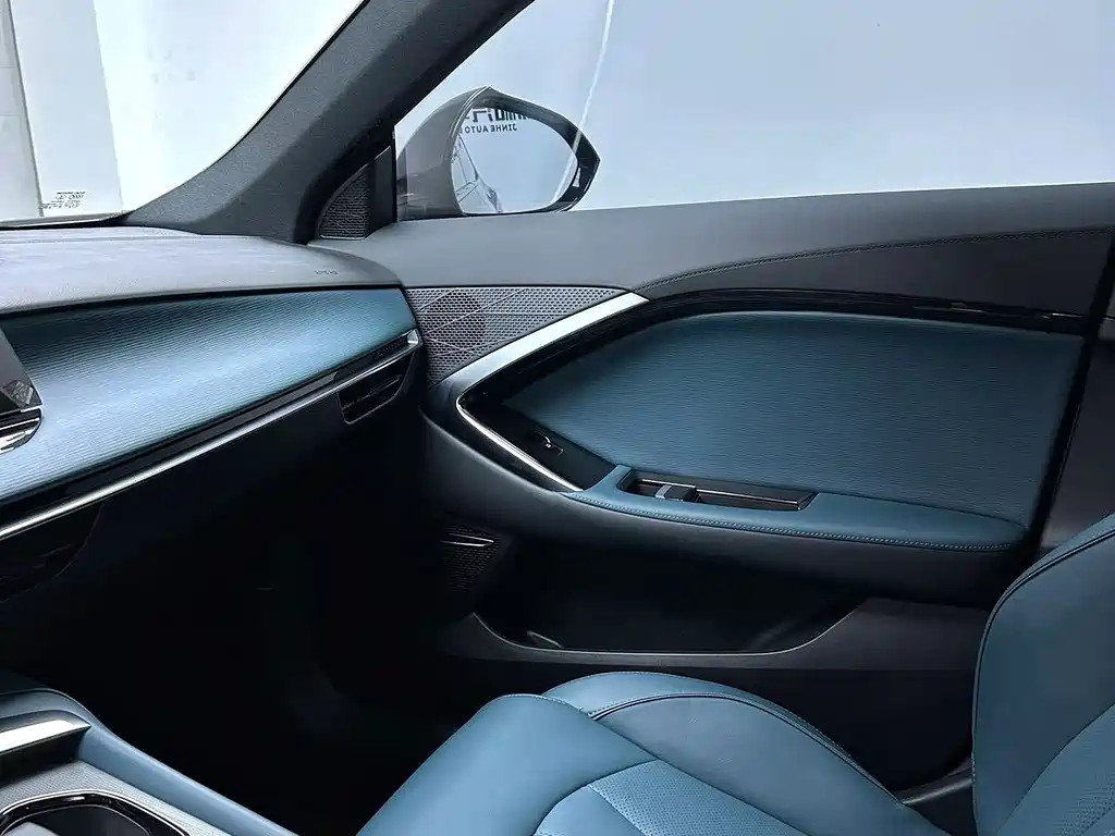 MG 7 2023 1.5T DCT Luxury