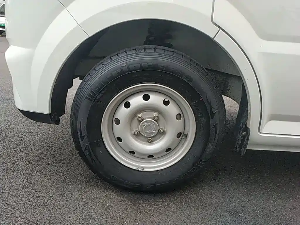 Dongfeng EM27 — миниатюра 23