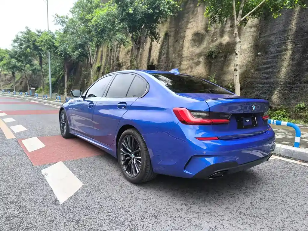 BMW 3 Series — миниатюра 5