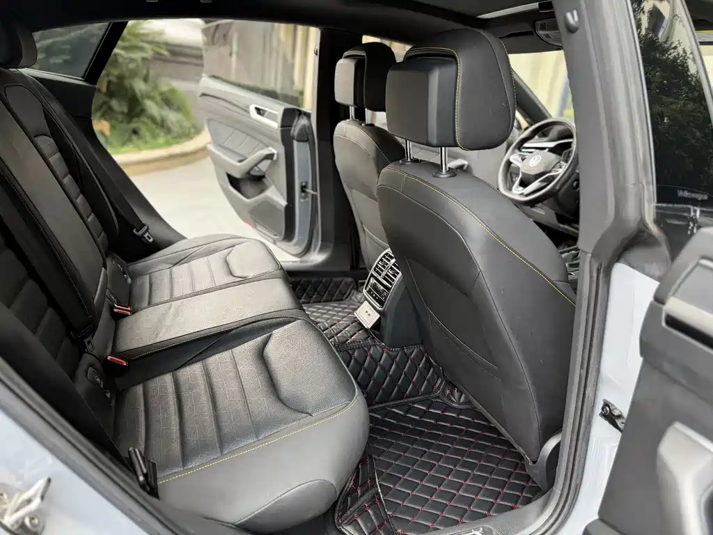 Volkswagen CC — миниатюра 5