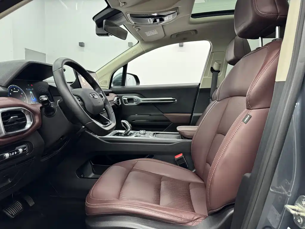 Geely Haoyue — миниатюра 4