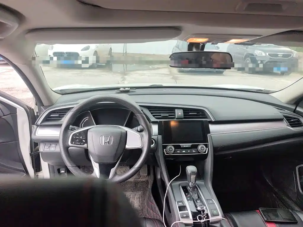 Honda Civic — миниатюра 5