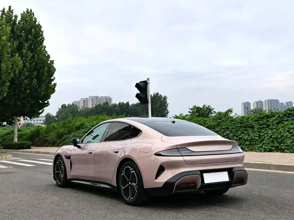 Xiaomi SU7 — миниатюра 4