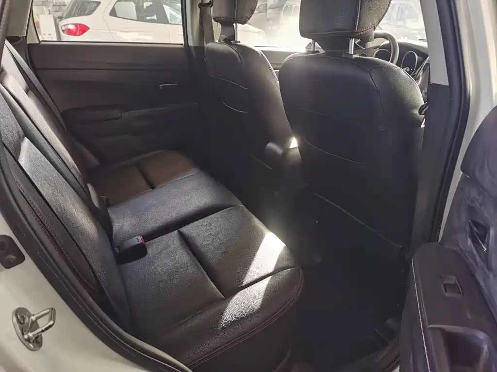 Mitsubishi ASX 2.0L CVT 2WD Elite Edition, фото 12