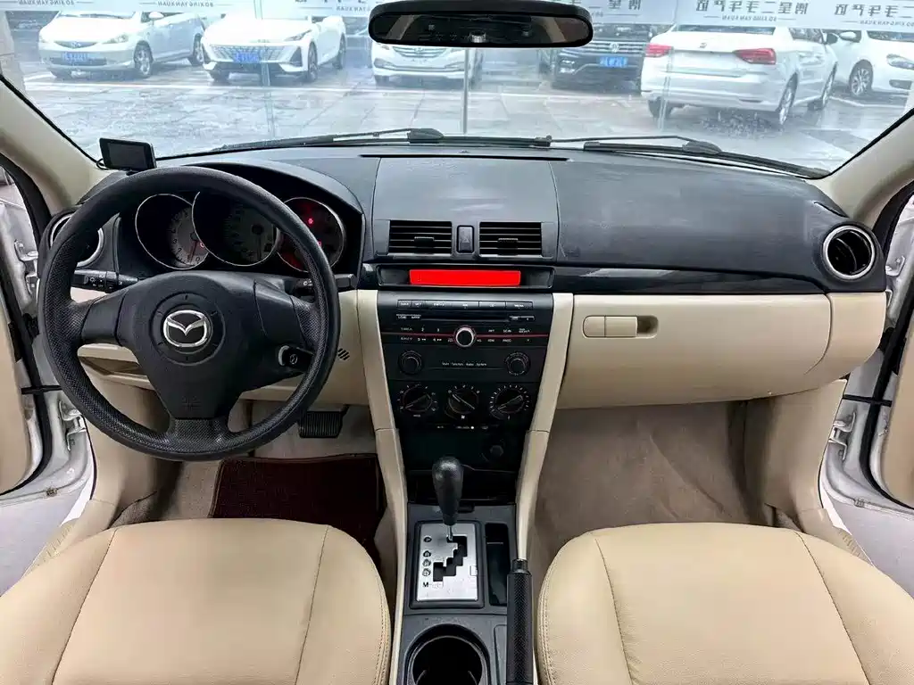 Mazda 3 — миниатюра 5