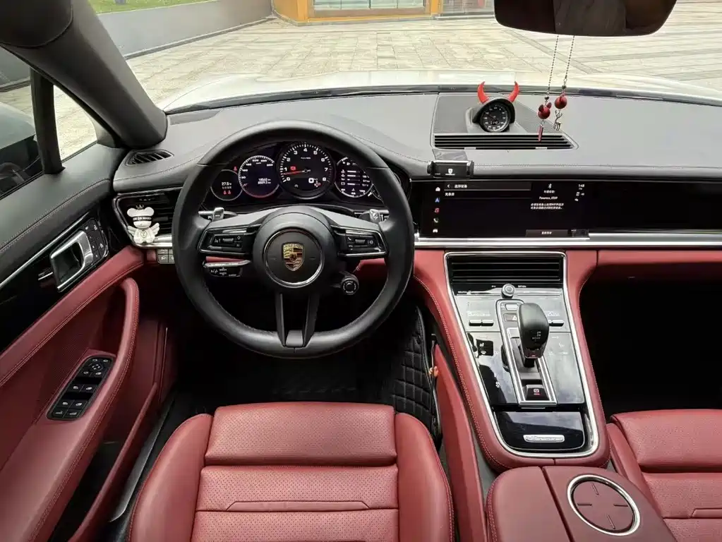 Porsche Panamera — миниатюра 5