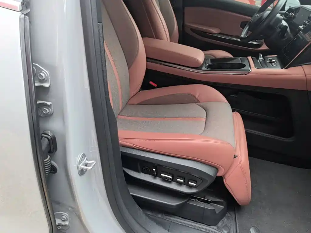NIO EC6 — миниатюра 25