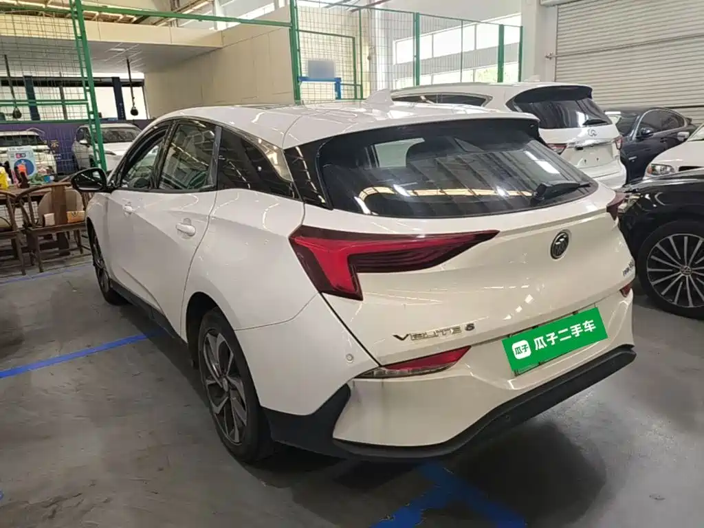 Buick Velite 6 — миниатюра 5