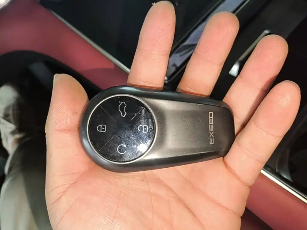 Exeed Exeed ES — миниатюра 9