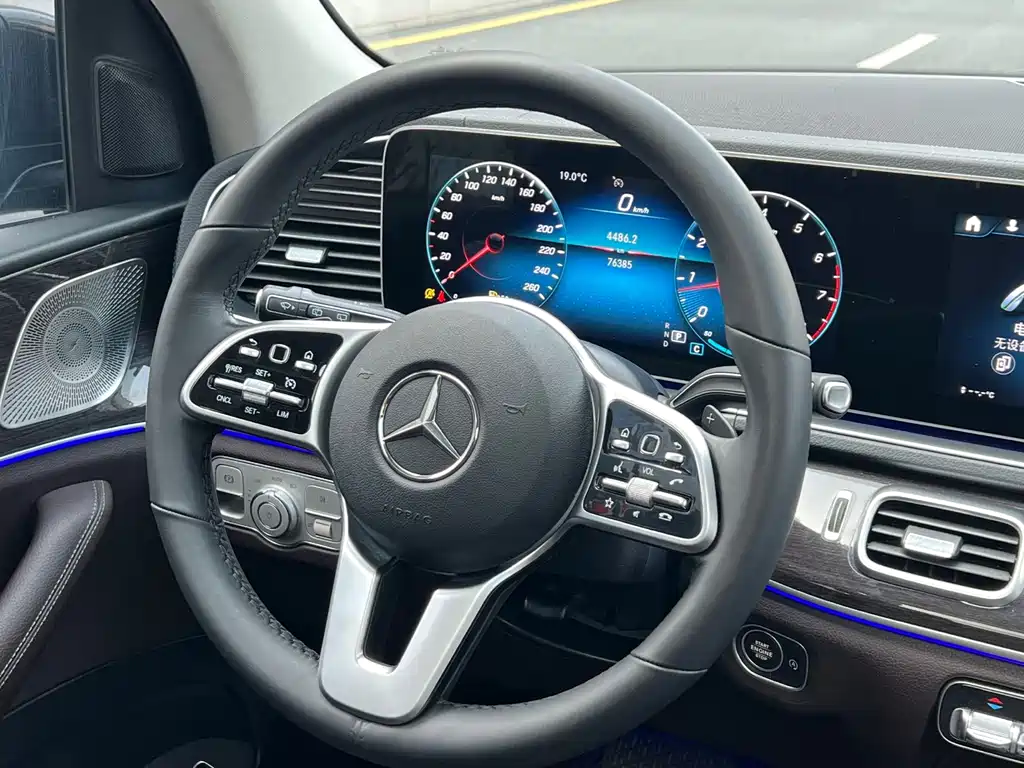 MERCEDES-BENZ GLE