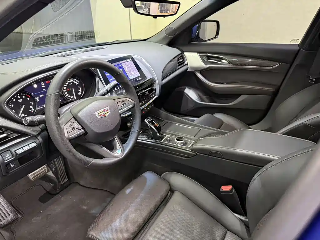 Cadillac CT5 — миниатюра 4