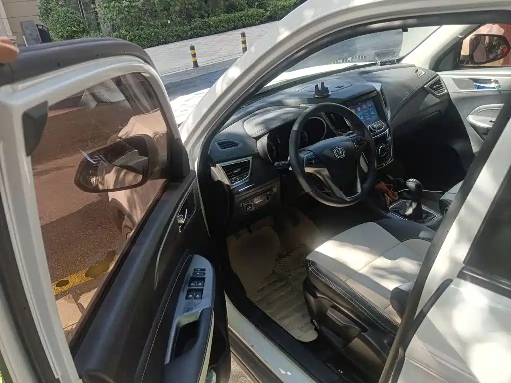 Changan CS35 — миниатюра 17