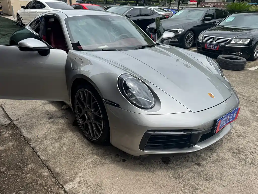 Porsche 911 2023 Carrera T 3.0T