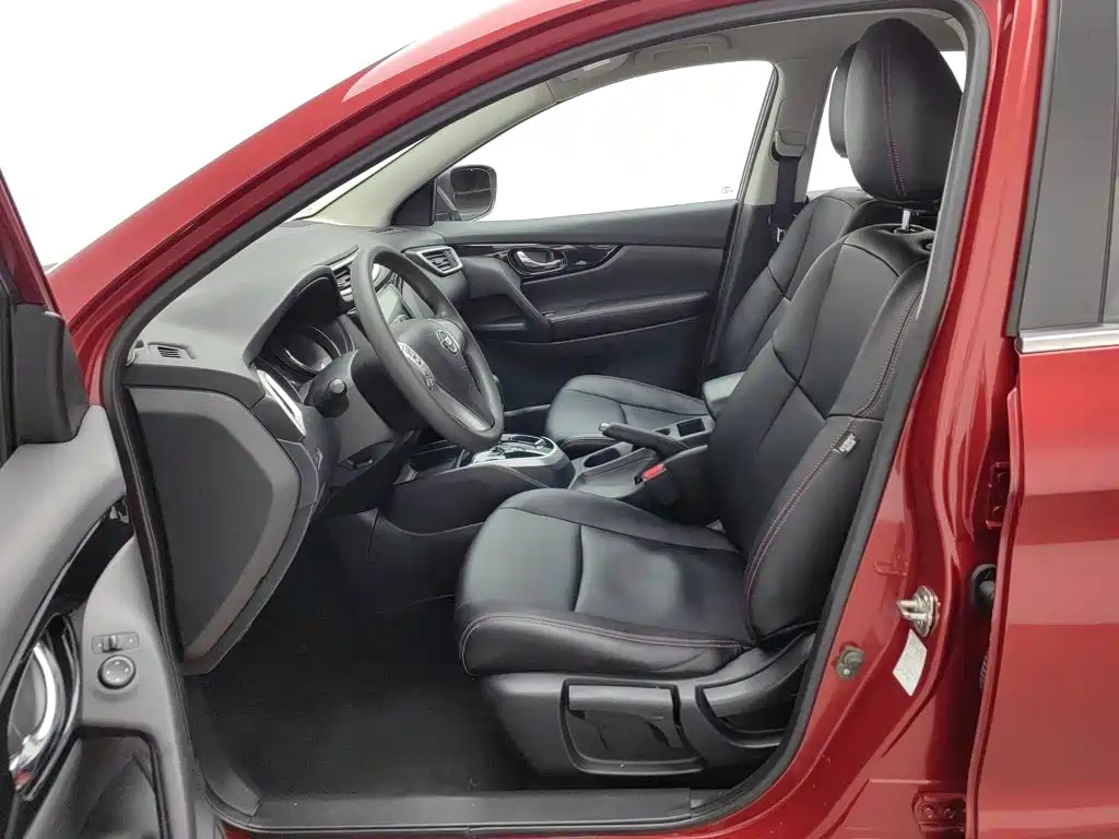 Nissan Qashqai — миниатюра 10