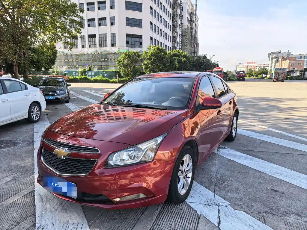 Купить Chevrolet Cruze