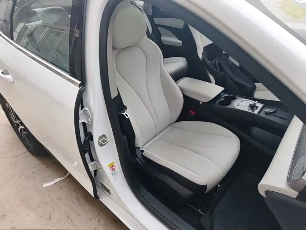 BYD Seal 05 DM-i — миниатюра 25