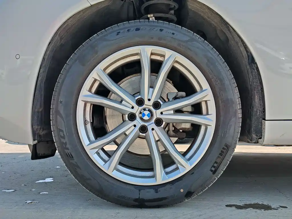 BMW X3 2025 xDrive25L Luxury
