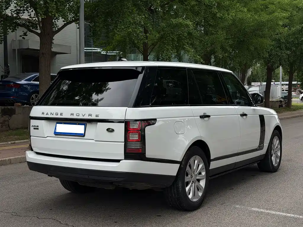 Land Rover Range Rover 2017 3.0 SC V6 Vogue Long Wheelbase