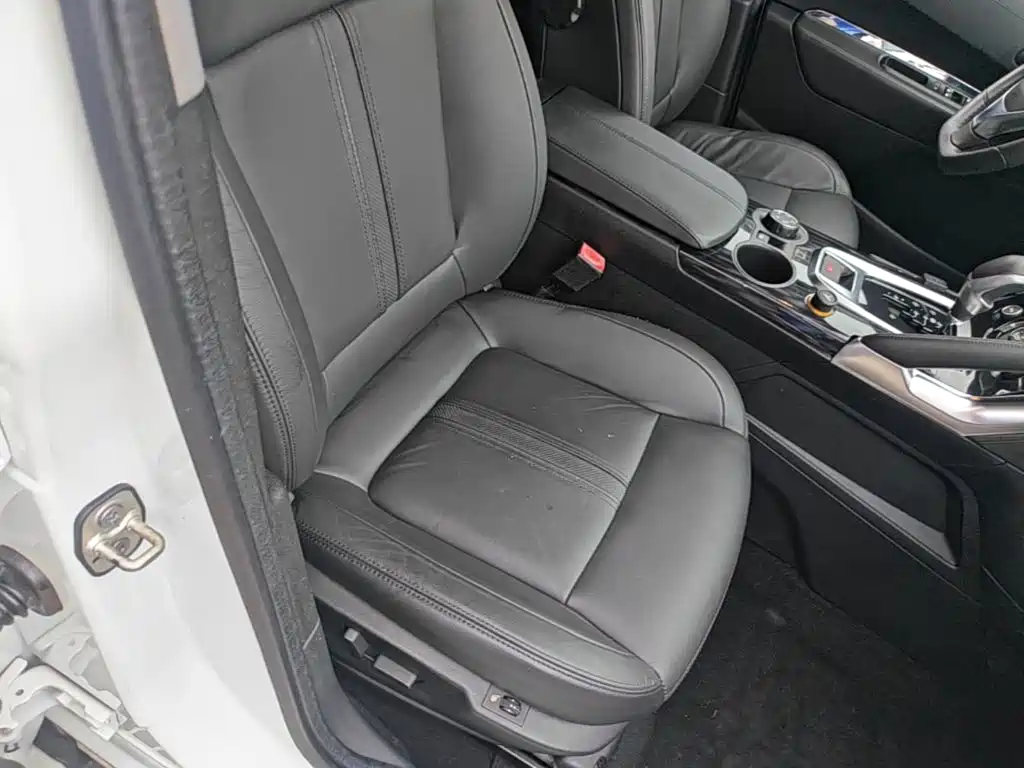 Peugeot 3008 — миниатюра 25