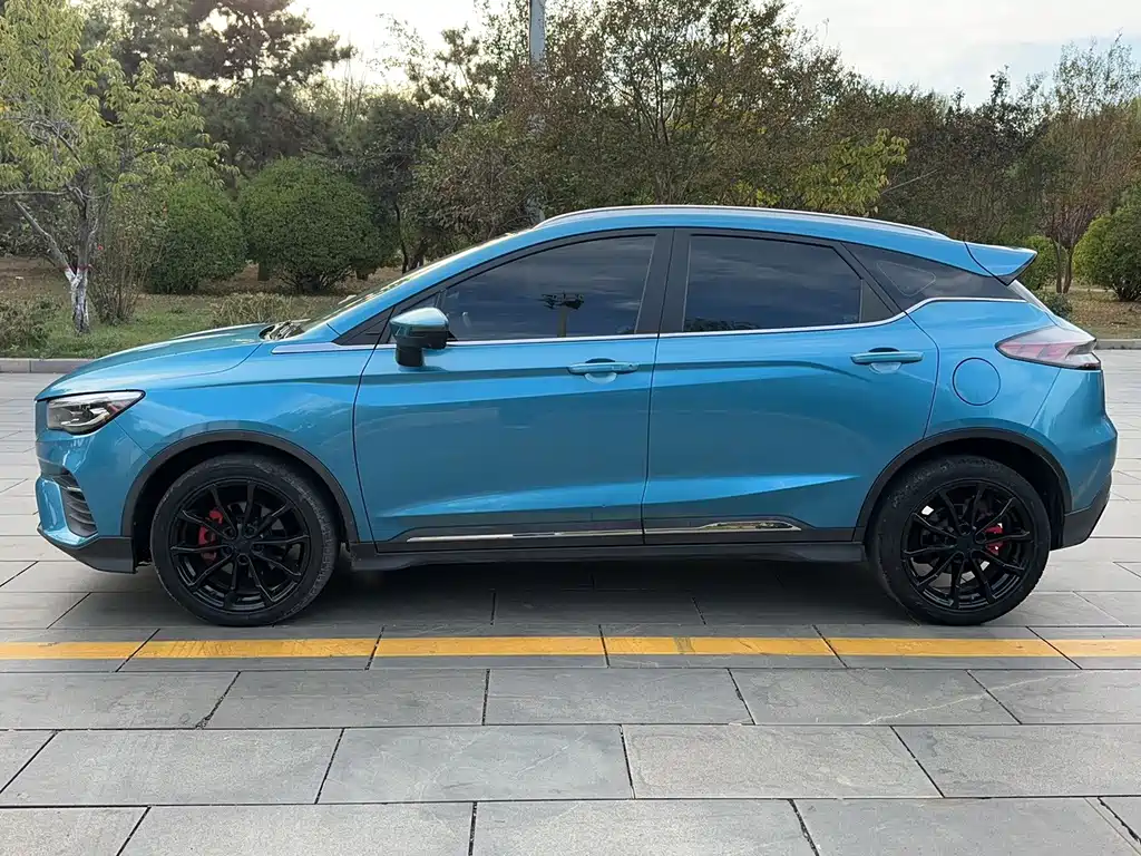 Geely Emgrand S — миниатюра 7