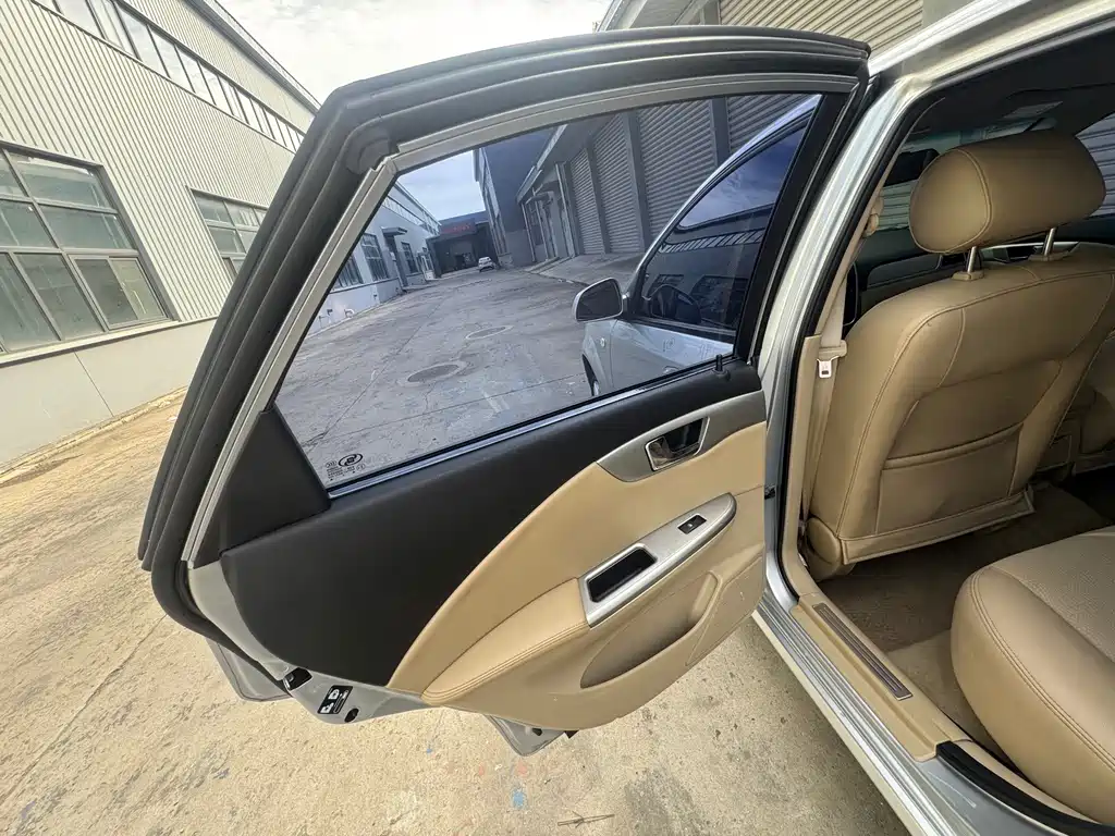 Buick Excelle — миниатюра 10