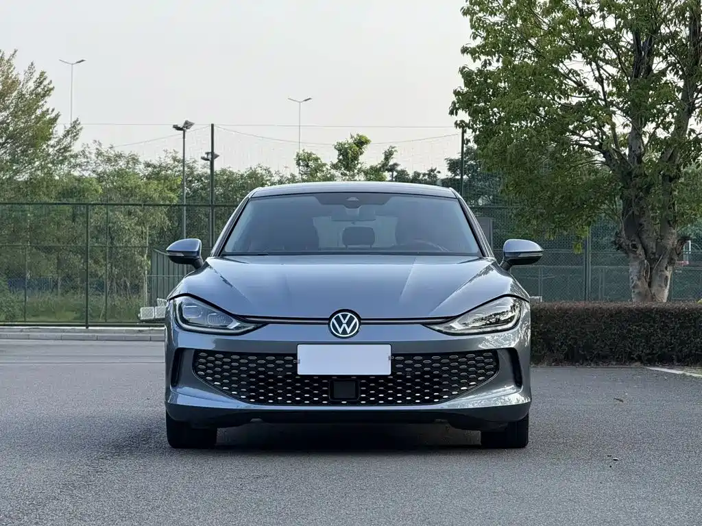 Volkswagen Lamando — миниатюра 2