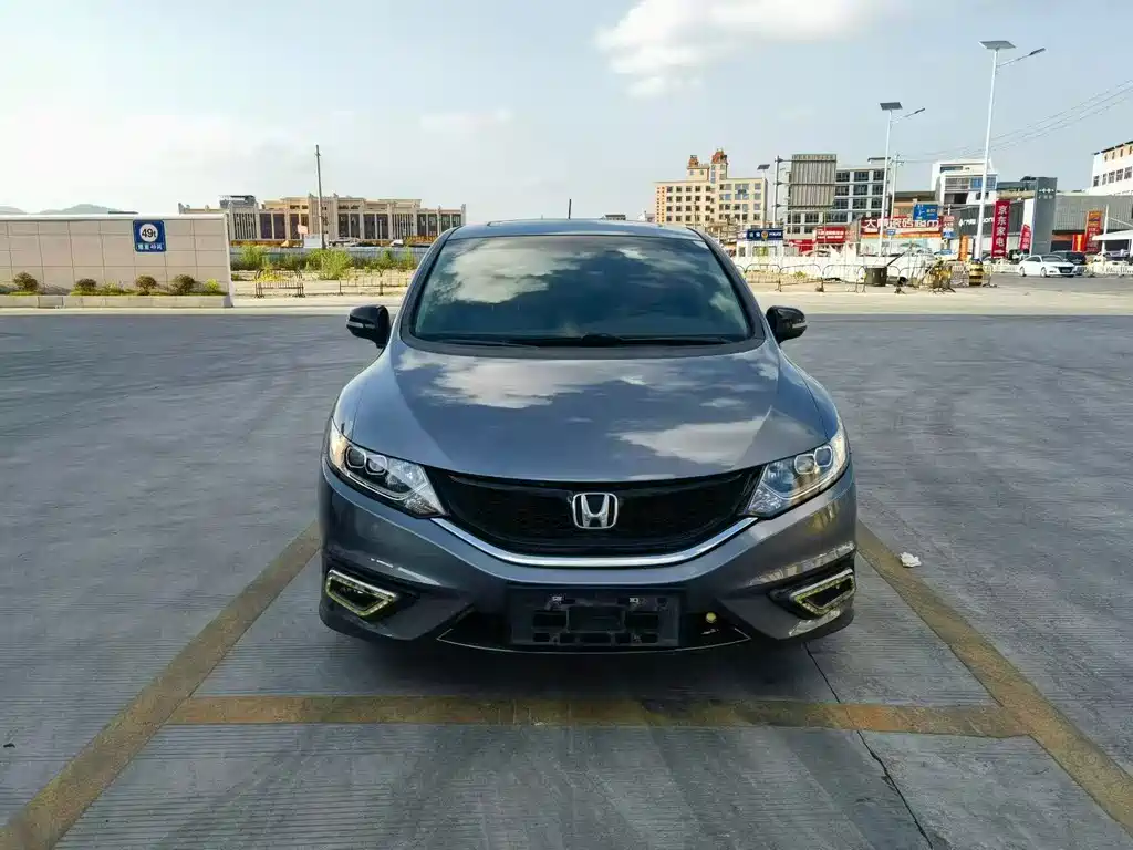 Honda Jade — миниатюра 6