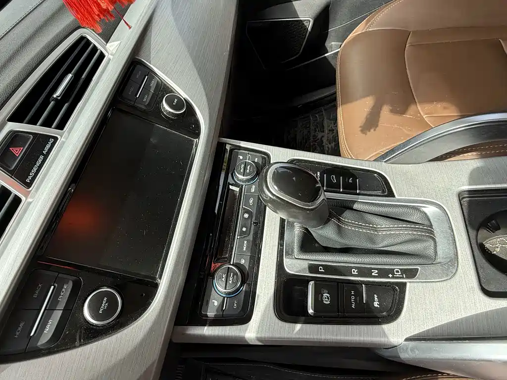 Geely Boyue — миниатюра 20