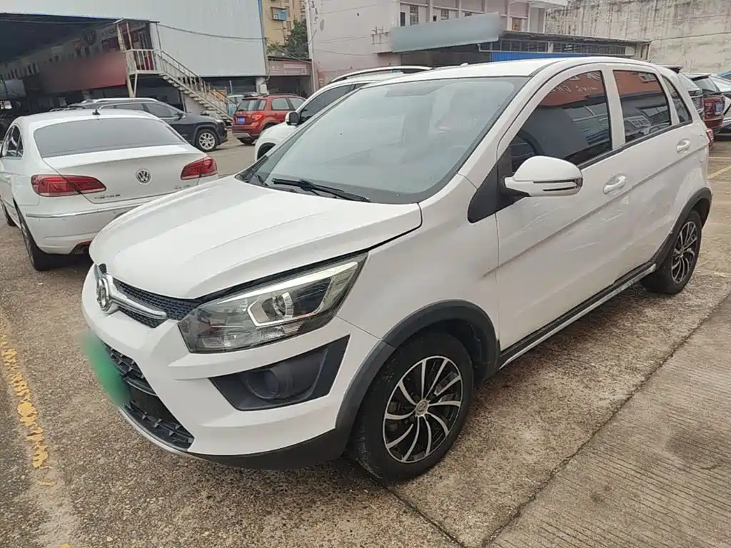 BAIC Senova X25 — миниатюра 2