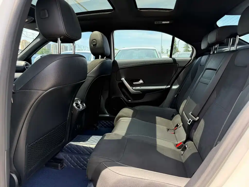 Mercedes-Benz A-Class A 2021 A 200 L Sport Fashion