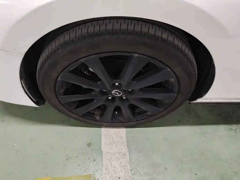Mazda 3 Axela — миниатюра 23