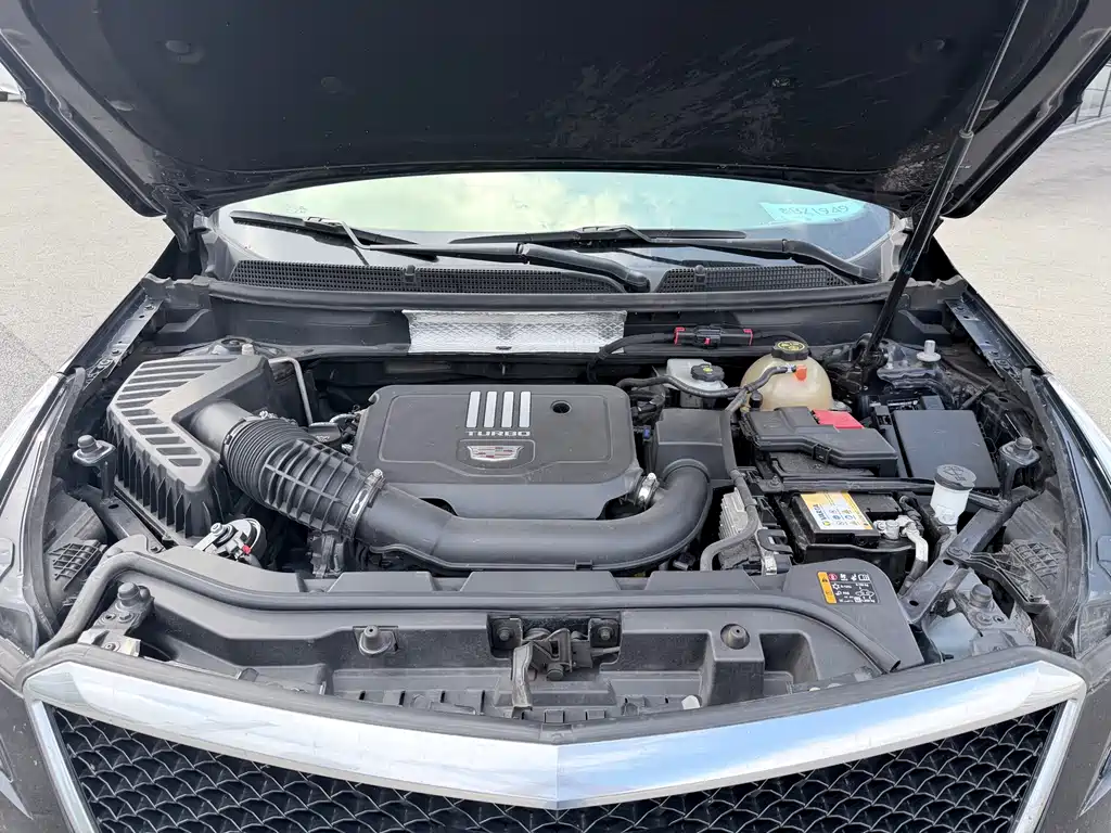 Cadillac XT5 — миниатюра 9