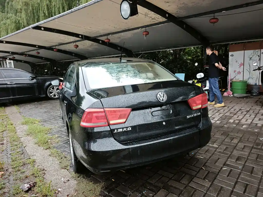 Volkswagen Santana — миниатюра 7