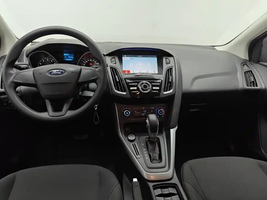 Ford Focus — миниатюра 12