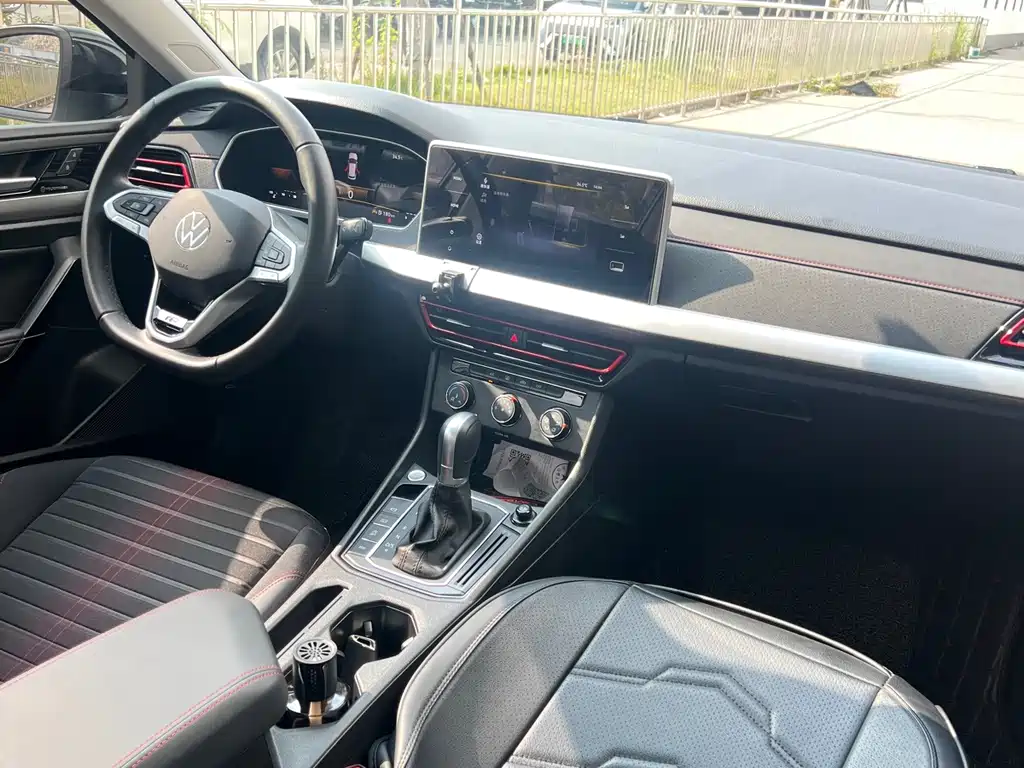 Volkswagen Lavida — миниатюра 10