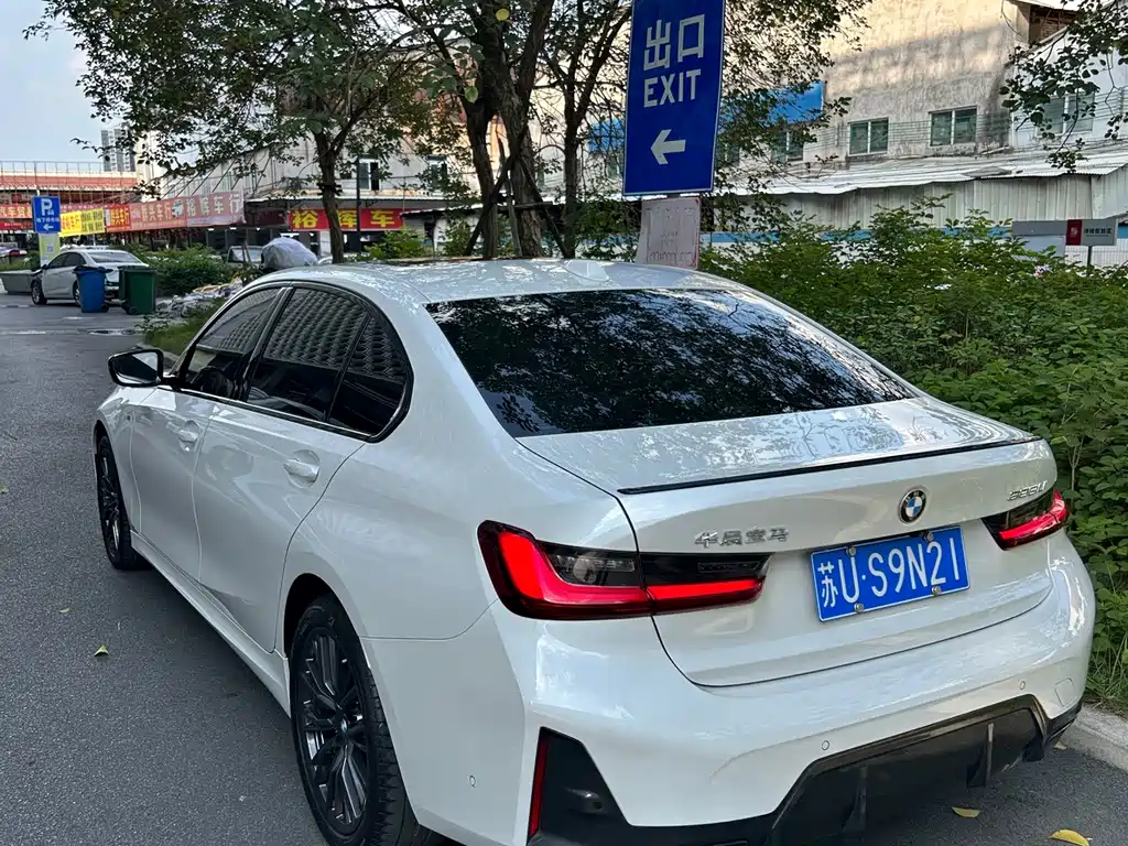 BMW 3 Series — миниатюра 7