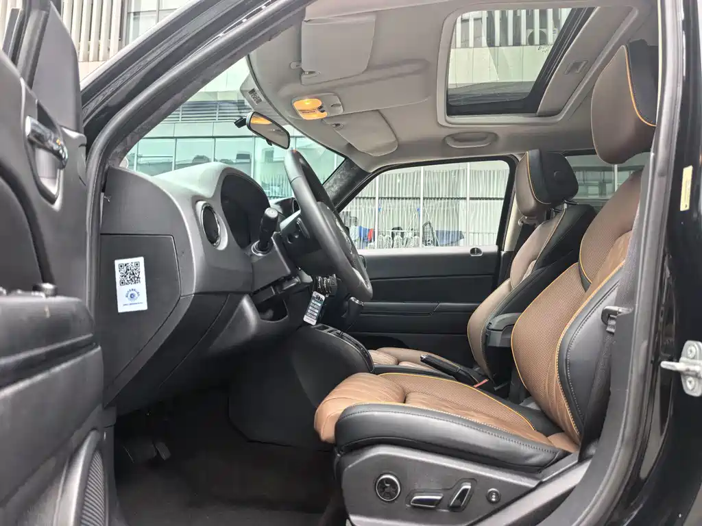 Jeep Patriot — миниатюра 5