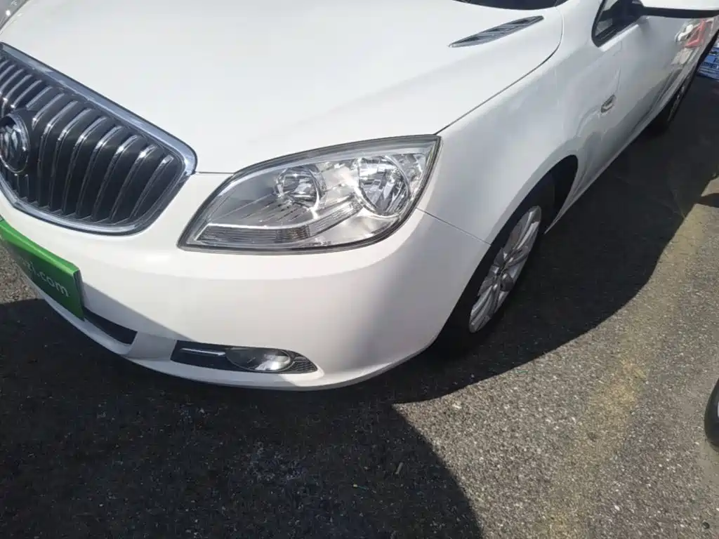 Buick Excelle — миниатюра 24