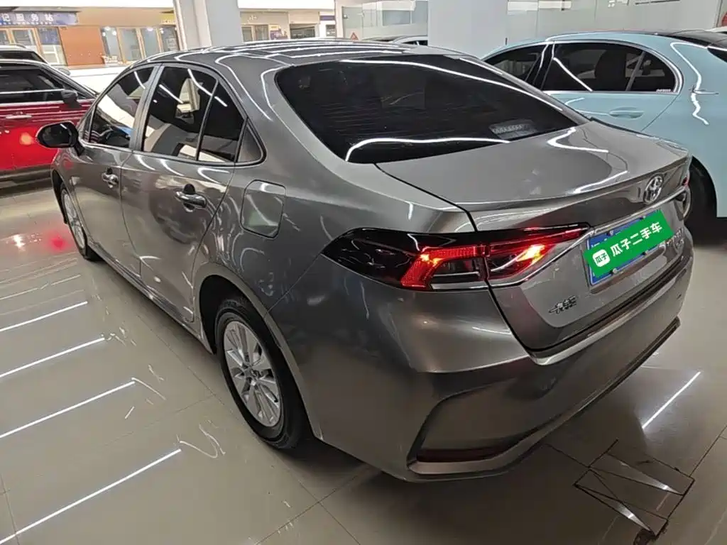 Toyota Corolla — миниатюра 5