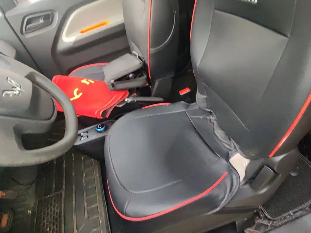 Wuling MINIEV — миниатюра 16