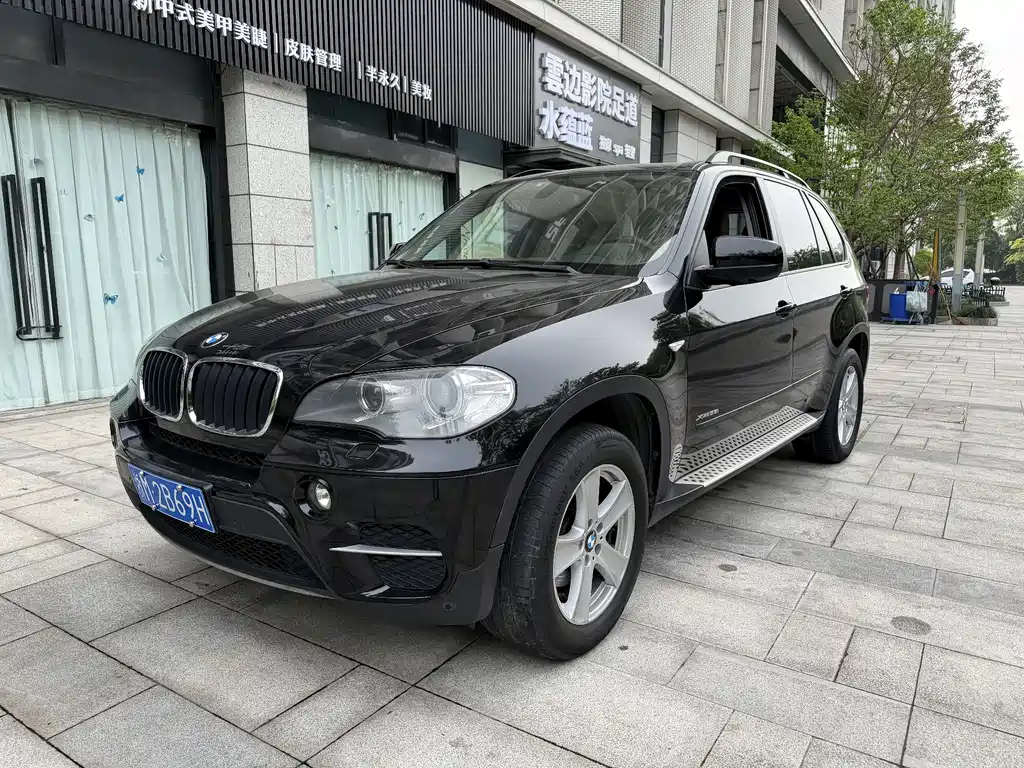 BMW X5 (Import) 2011