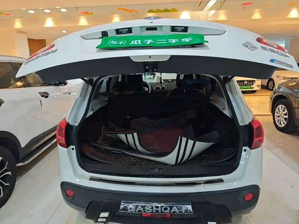 Nissan Qashqai — миниатюра 15