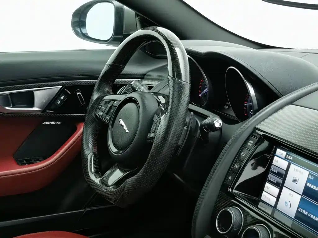 Jaguar F-TYPE — миниатюра 22