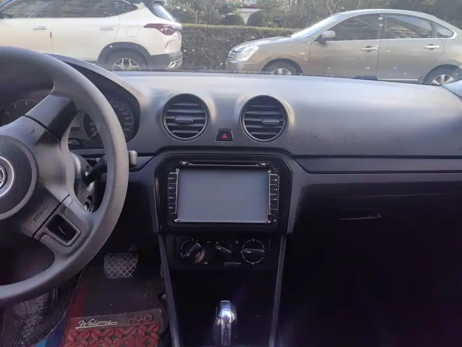 Volkswagen Jetta — миниатюра 13