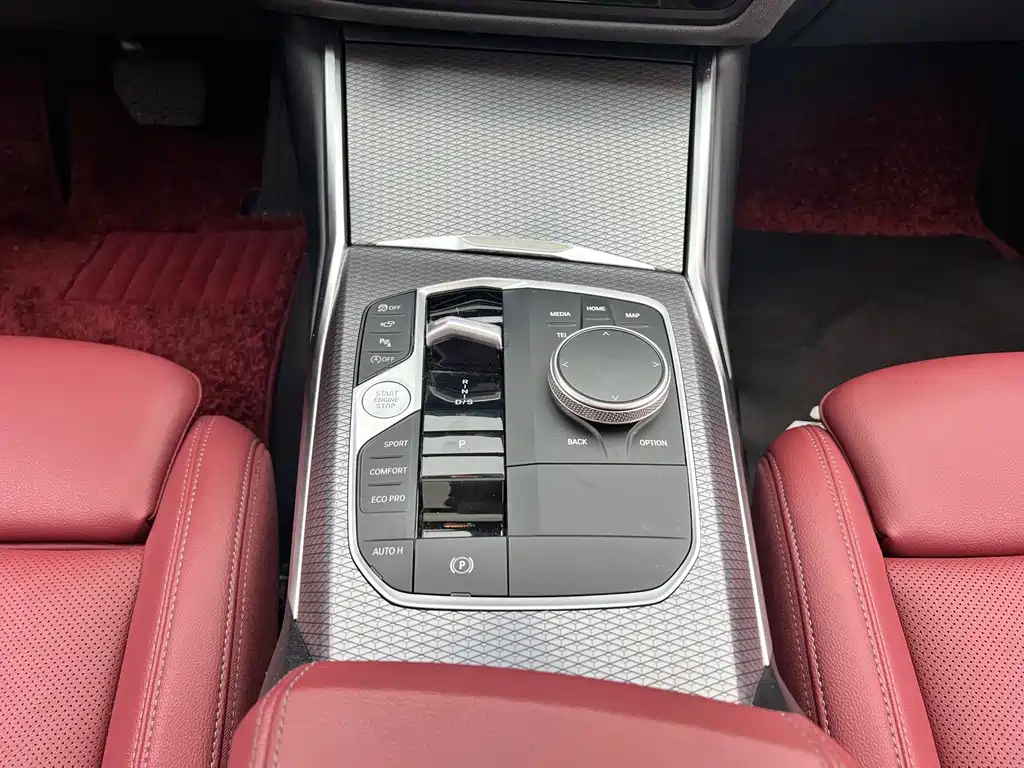 BMW 3 Series — миниатюра 4