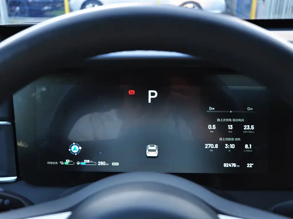 Li Auto Li ONE — миниатюра 10