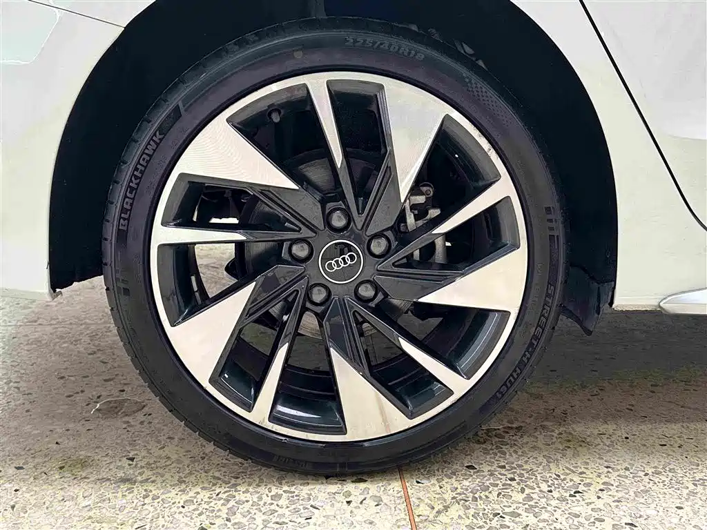 Audi A3 2022 — фото 16